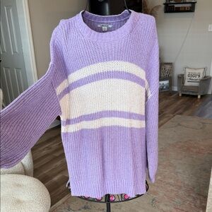 American Eagle Outfitters Lavender and Cream Sweater